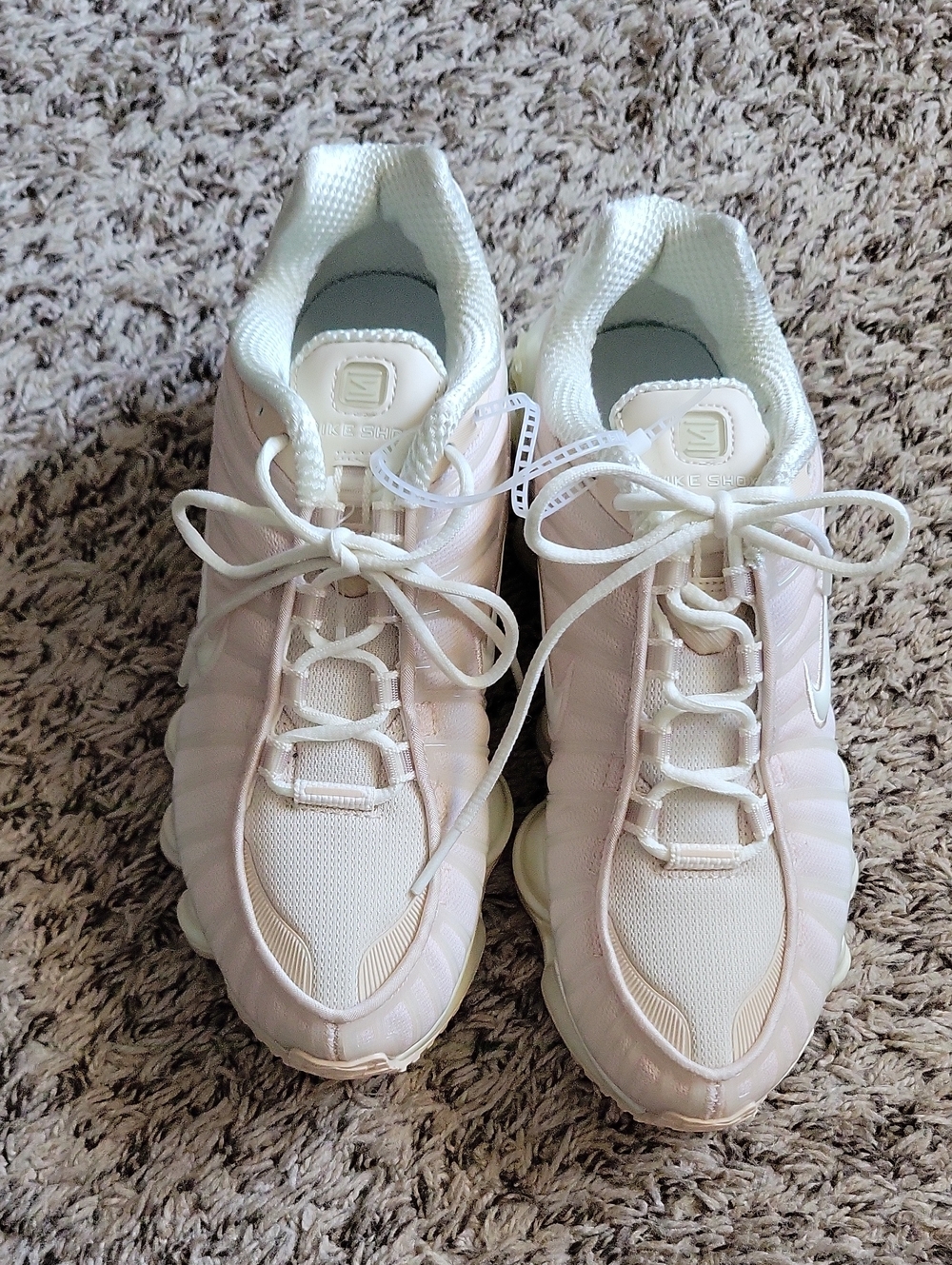 NIKE SHOX LT Pearl White. Women`s Shoes. Size 6.5 - Picture 3 of 16